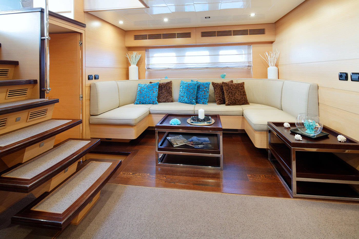 LUDI Saloon Seating And Coffee Tables Luxury Yacht Browser by